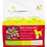 smallbatch Pets Freeze-Dried Beef Bites for Dogs & Cats, 7 oz, Made in The USA, Organic Produce, Humanely Sourced Meat, Single Source Protein, Mixer & Topper, Healthy, with Papaya and Probiotics
